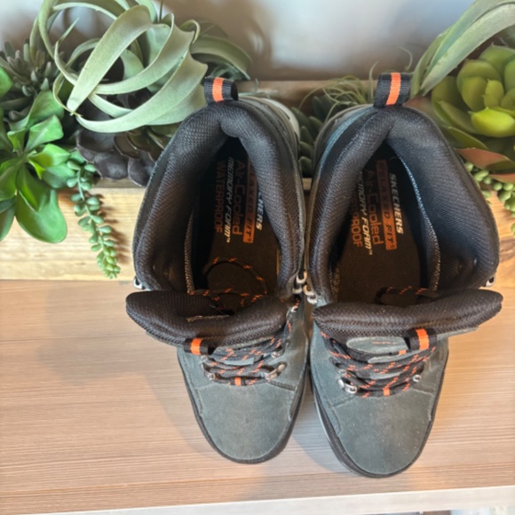 NWOT Skechers Waterproof Men's Relaxed Fit Relment Pelmo. Lace-up Boot - Picture 8 of 8